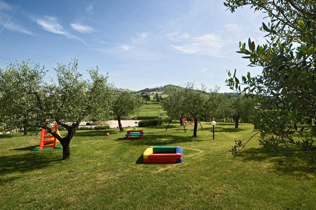 Agriturismo Casale Le Selvette Ripa Ngoại thất bức ảnh